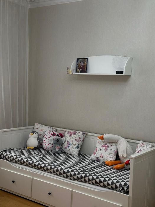 Детская мебель,  стол