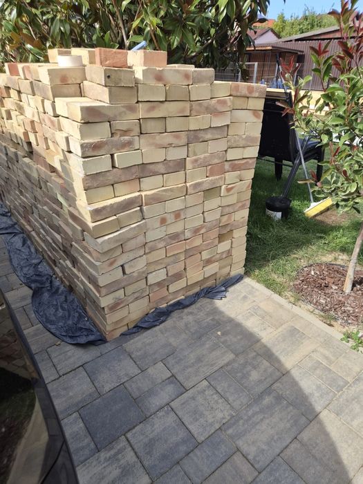 Vand caramida 500 bucati