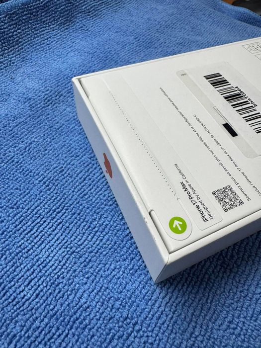 17 pro max Orange 256GB