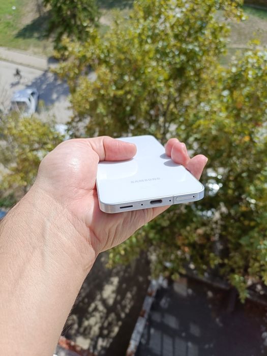Samsung a56   8/256gb