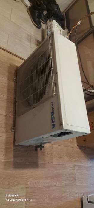 Продам кондиционер сплит систему тепло/холод