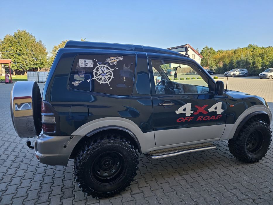 MITSUBISHI Pajero 2002 — imagine 2