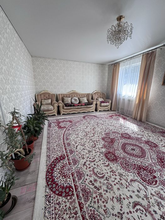 Продам 2 дома на 1 участке