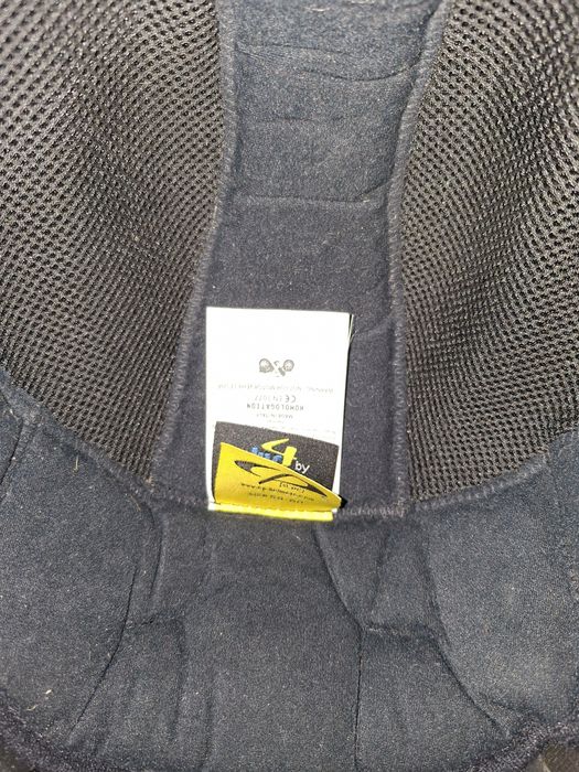 Ски-сноуборд каски