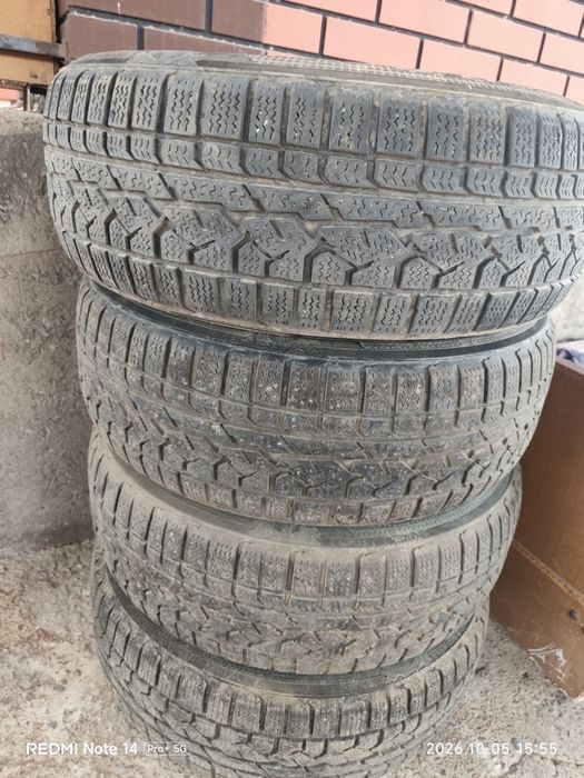 Продам Шины 235/60/18