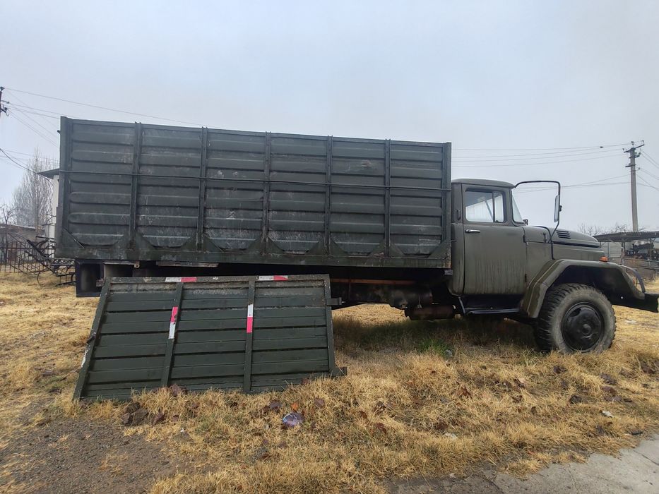 Зил дизель сотилади