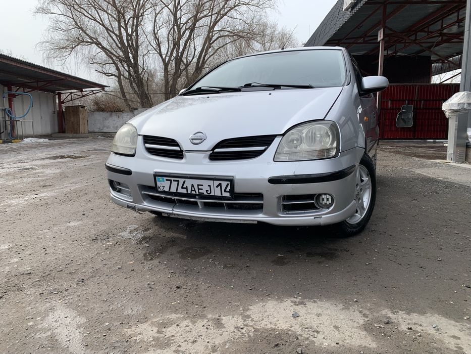 Продам Nissan Almera Tino