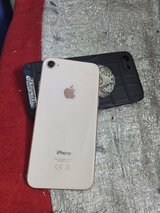 Iphone 8.   64gb