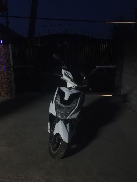 Срочно продам скутер