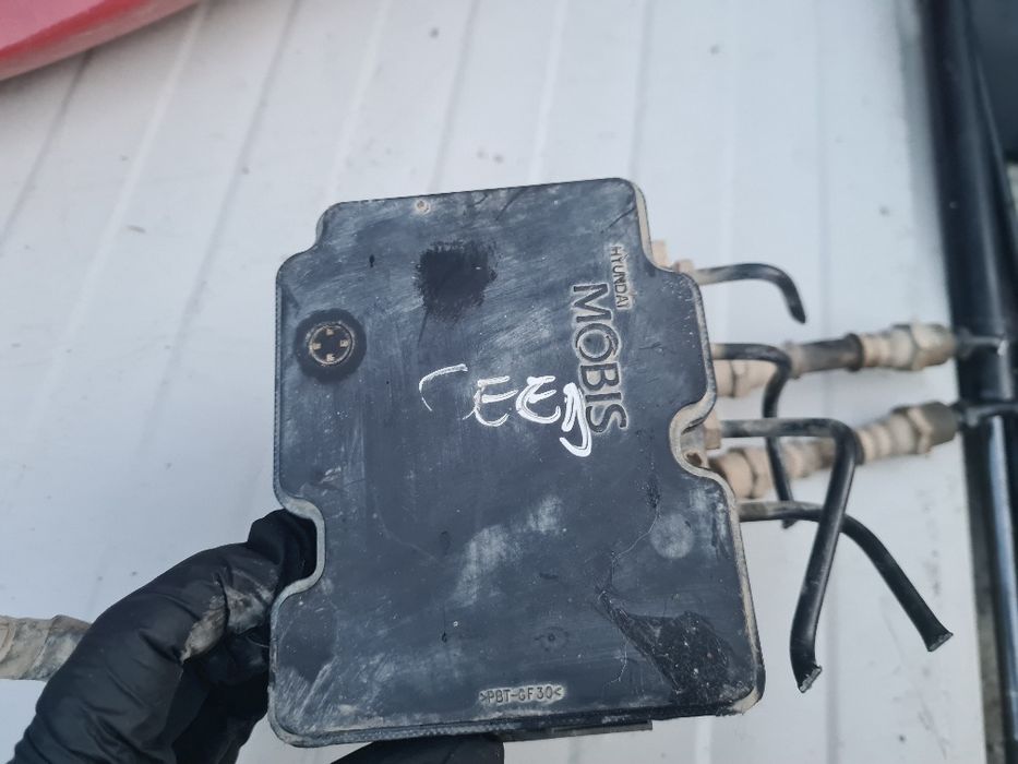 Pompa abs kia ceed motor 1,6 Diesel,an fabricație 2009-2012