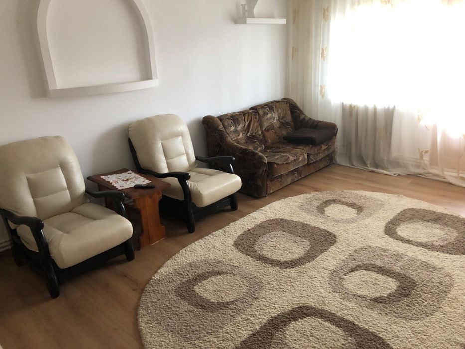 Apartament de inchiriat