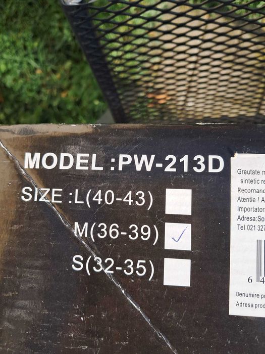 Patine pentru copii cu marime reglabila intre 36 si 39