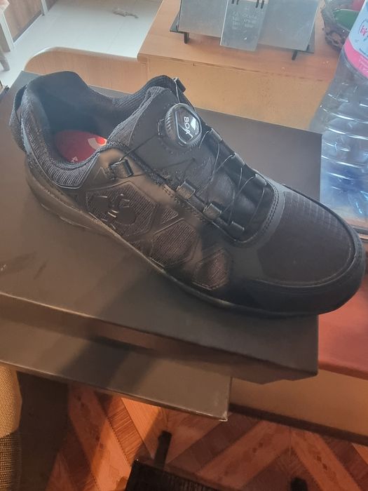 Работни обувки с бомбе Щраус