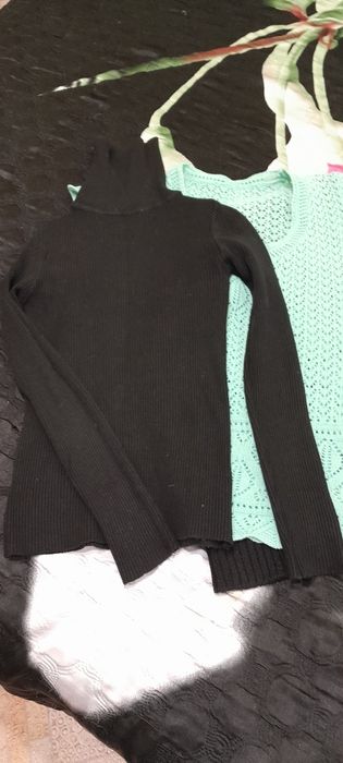 Продам куртку для девушки