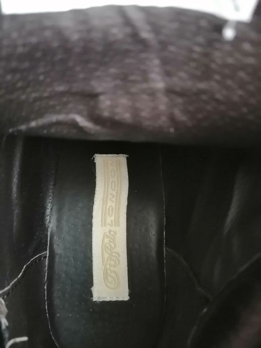 Продавам дамски боти