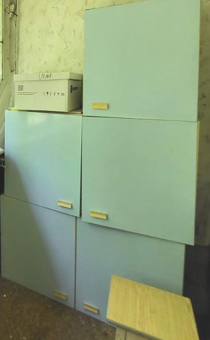 Отдам шкафы для кухни