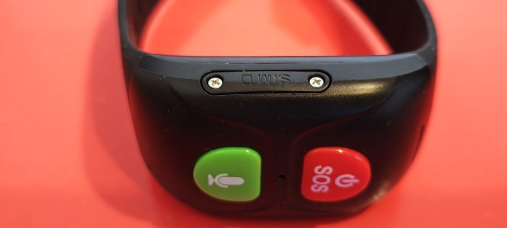 Brățară GPS pentru bătrâni
