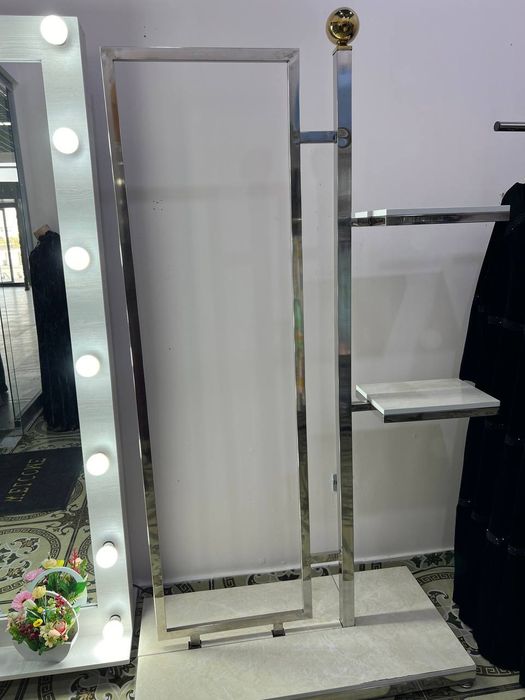 Magazin uchun mebel