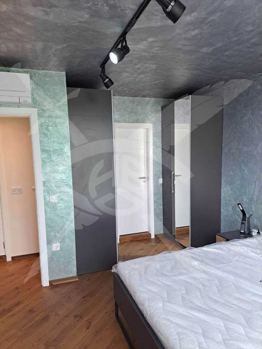 Дава се под наем Тристаен апартамент в Варна, Чайка - 108 кв.м за 1300 € - Снимка #8