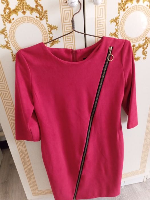 Продается платье