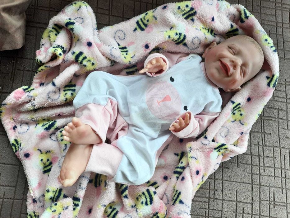 Papusa reborn baby