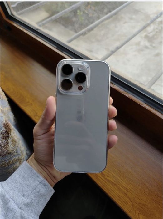 iphone 16 pro natural titan