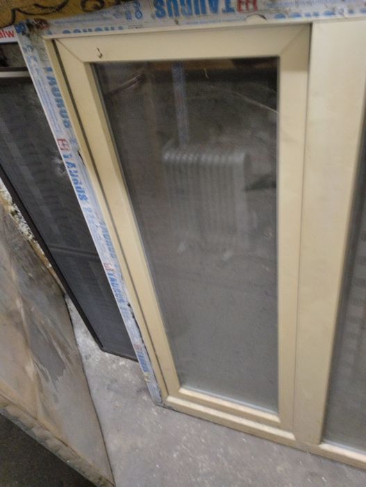 Окно пластиковое