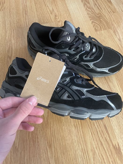 Asycs nyc gel black