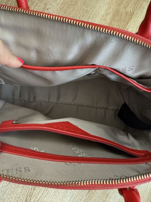 Geanta rosie Guesse Luxe din piele