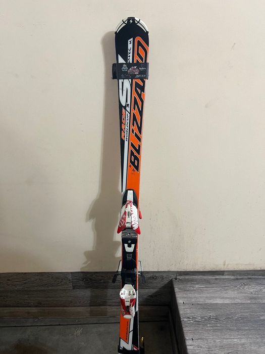 Ски / Щеки всякакви