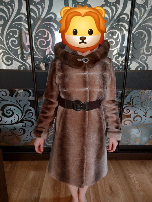Продам Мутоновую Шубу