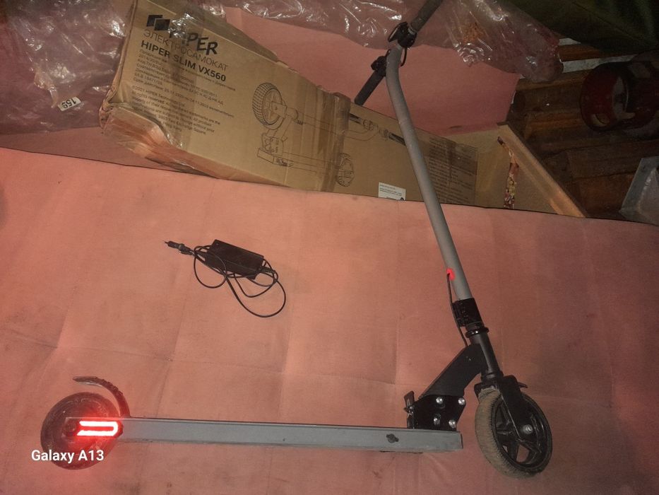 Продам электросамокат