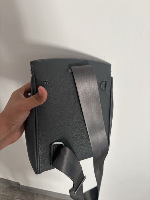 Продам барсетку HERMES