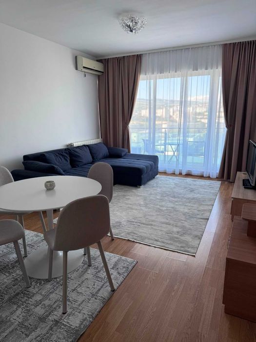 De închiriat – Apartament cu 2 camere Viva City Residence