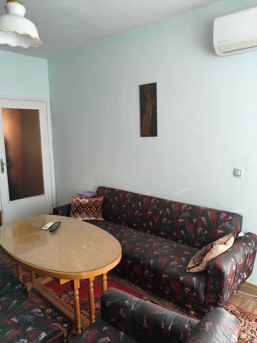 продавам двустаен апартамент  60 кв.м  в кв.Железник гр.Стара Загора