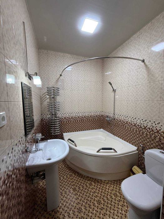 Сдаётся ШИКАРНАЯ квартира 3/2/6 р-он Яккасарайский ор-р Piramid Towers