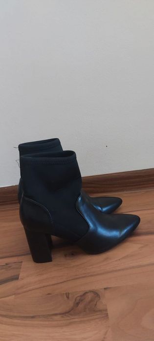 Ghetute,botine elegante mărime 36