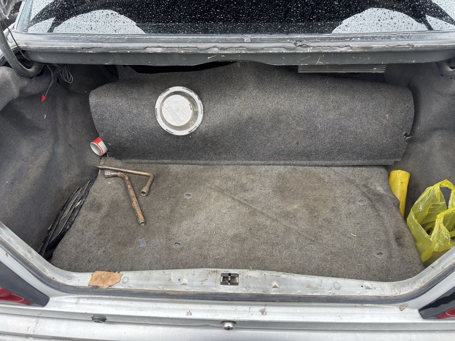 Продам мерседес W124 220