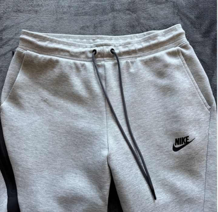 Мъжко долнище NIKE TECH FLEECE