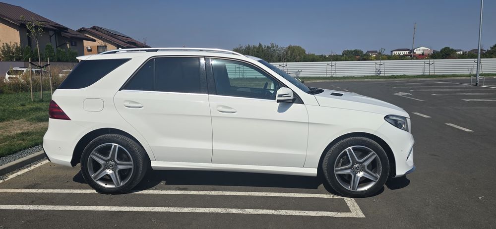 MERCEDES-BENZ GLE 2018 — imagine 3