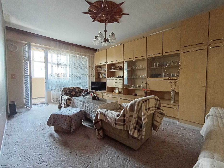 Дава се под наем Двустаен апартамент в Габрово, Трендафил 2 - 64 кв.м за 229.5 € - Снимка #8