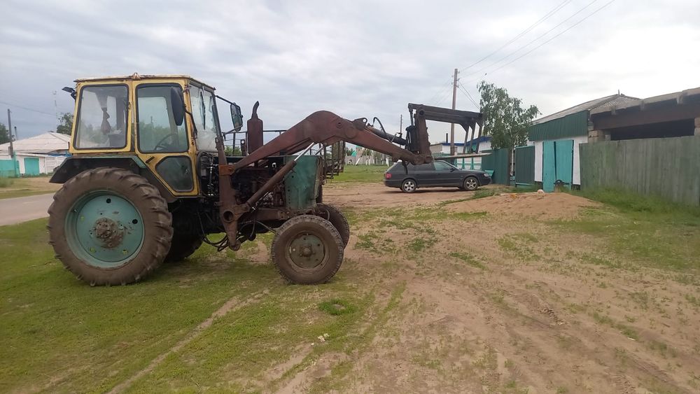 Продам трактор ЮМЗ с куном