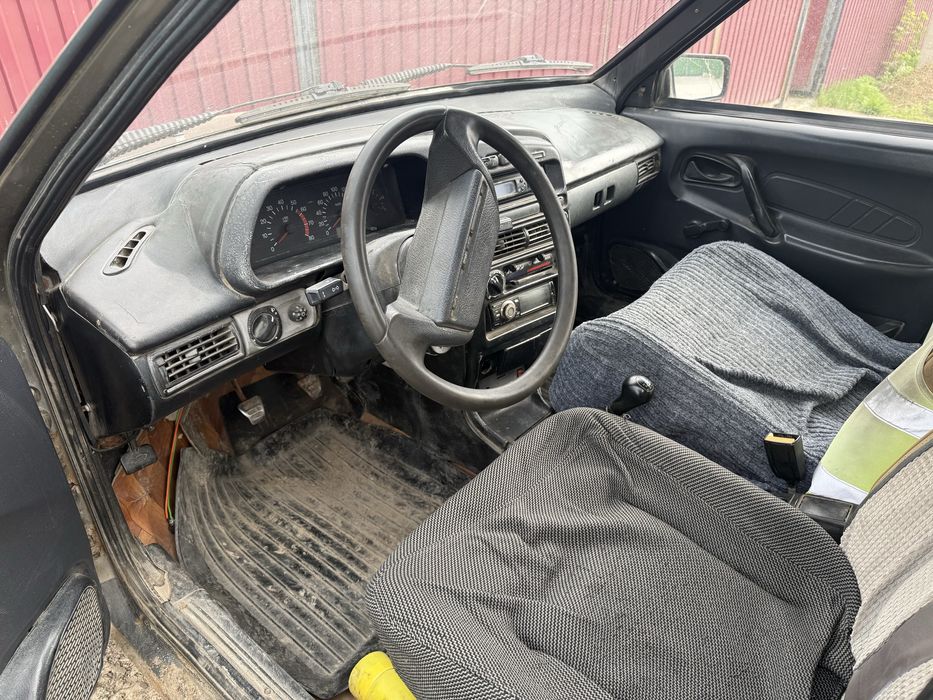 Продам 21099 год2000