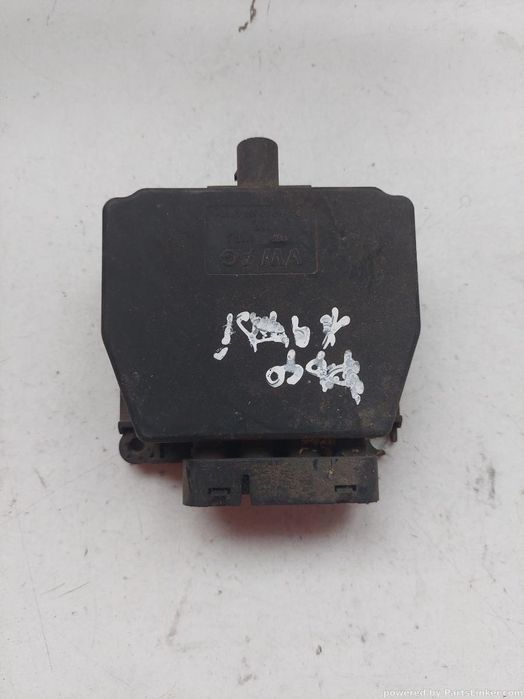 Supapa Vacuum Volkswagen Touran 1T1, 1T2 2003 - 2010 6Q0906625
