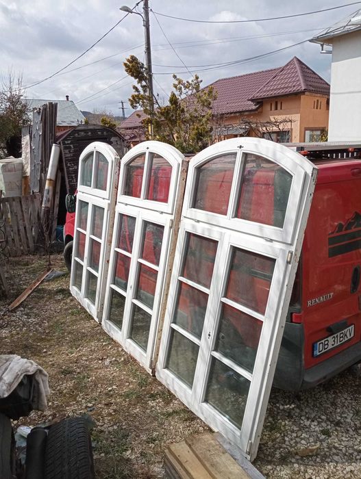 Ferestre boltite/arcada lemn stratificat+geam termopan