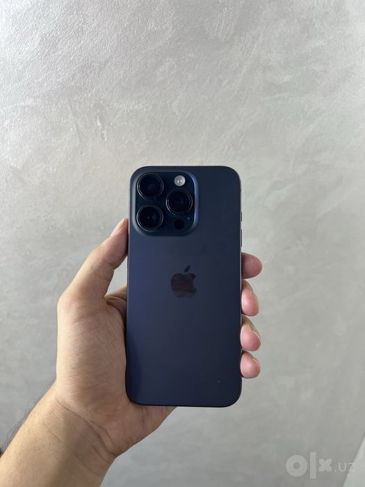 iPhone 15pro  blue 256gb