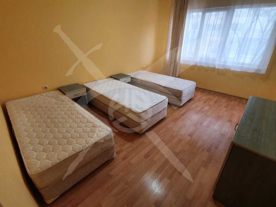 Дава се под наем Тристаен апартамент в Варна, Чаталджа - 110 кв.м за 648.21 € - Снимка #2