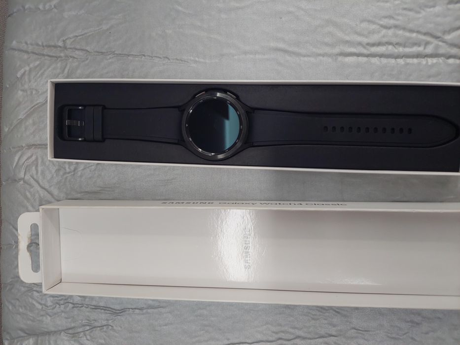 Samsung Galaxy Watch4 Classic