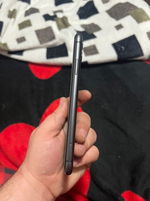 Iphone 11 baterie 100%