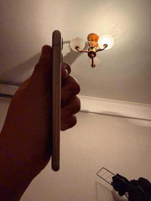 Айфон 11 белый 64 гб